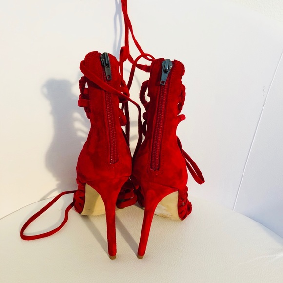 Steve Madden strappy stilettos. NWOB - Picture 3 of 5